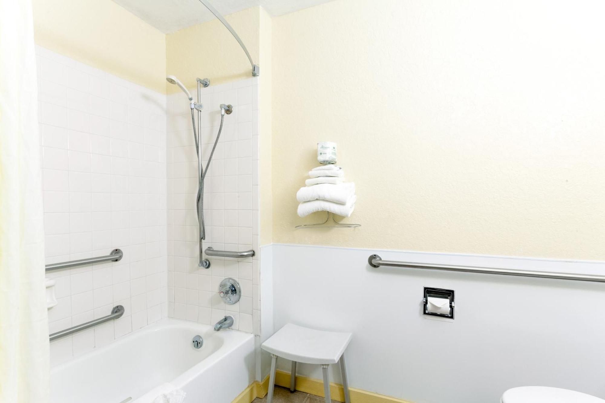 Motel Super 8 By Wyndham Bath Hammondsport Area Pokoj fotografie